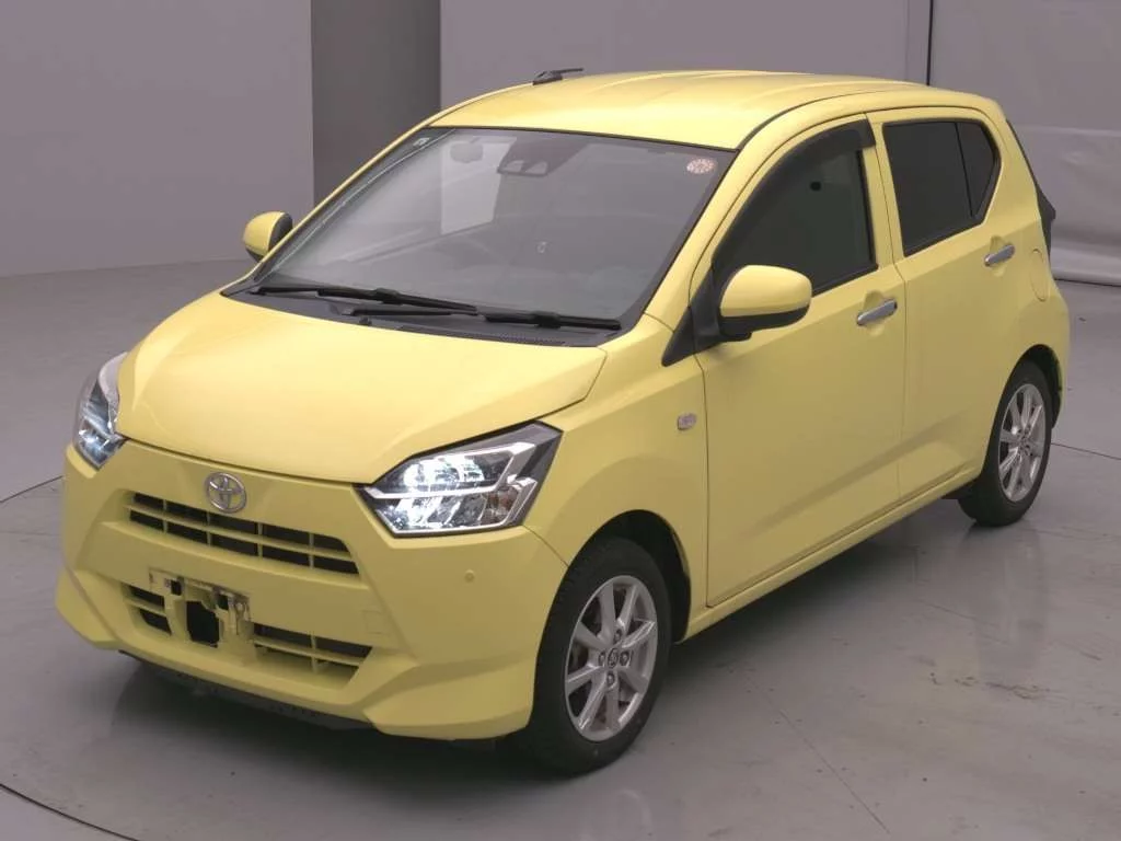 Toyota Pixis Epoch LA350A 2021